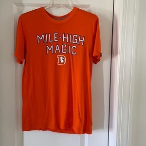 Men’s Denver Broncos T shirt